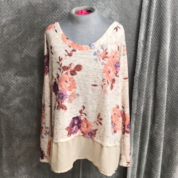 living doll Tops - Living doll floral long sleeve tee. Sheer hem